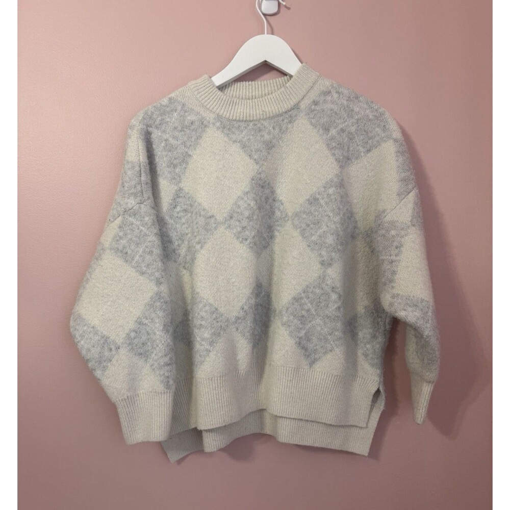 Sincerely Jules Ivory and Blue Long Sleeve Sweater - Small